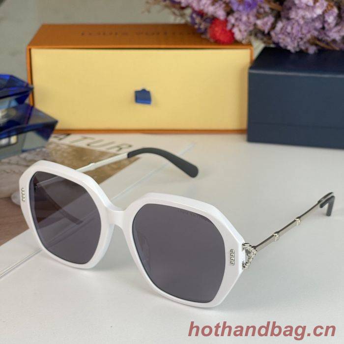 Louis Vuitton Sunglasses Top Quality LVS00492